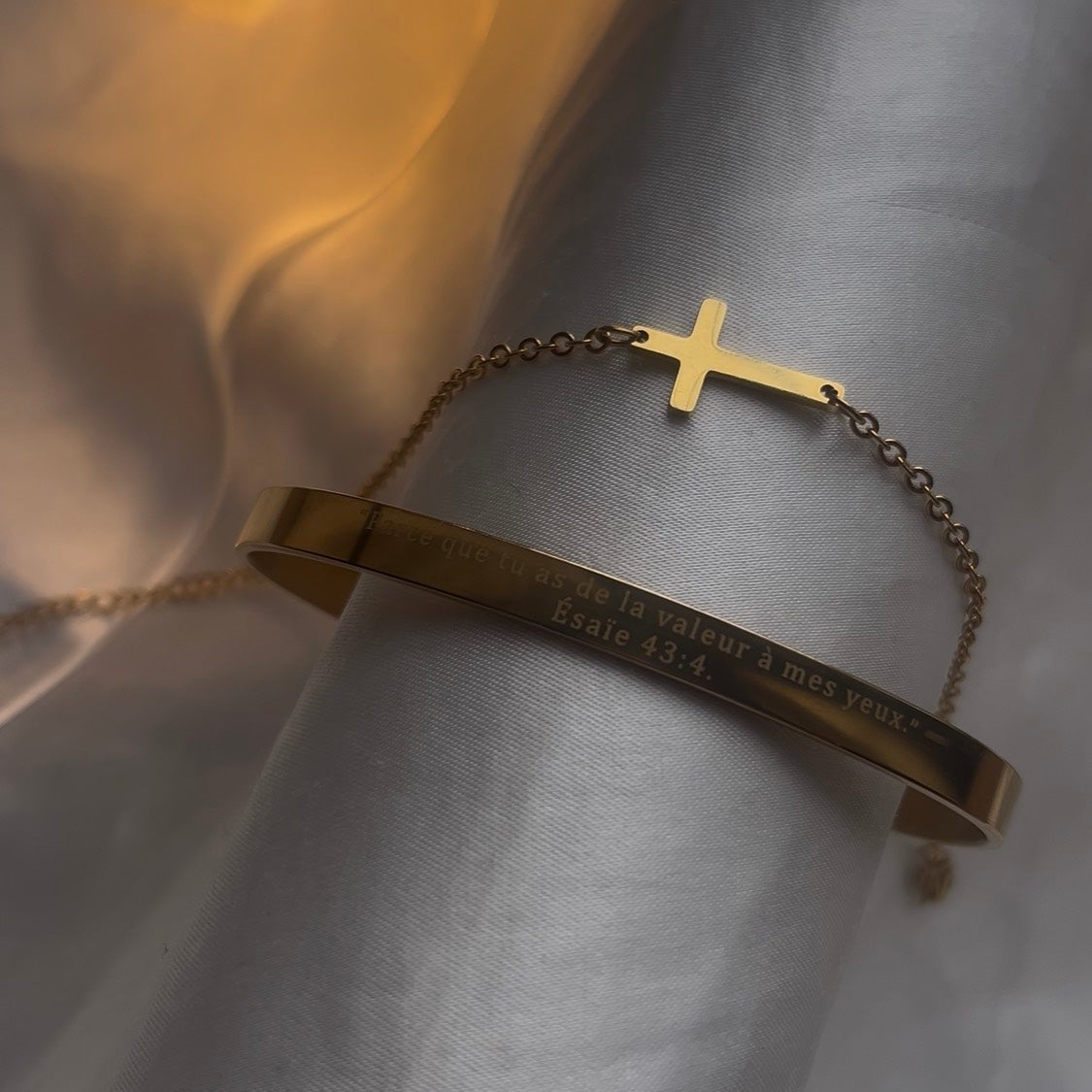 Ésaïe 43:4 + bracelet croix offert (offre de st valentin)