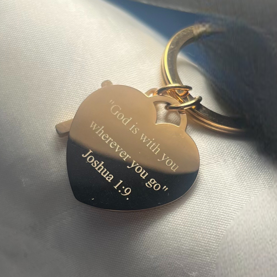Porte-clés chrétien cœur – (Précommande & Personnalisable)