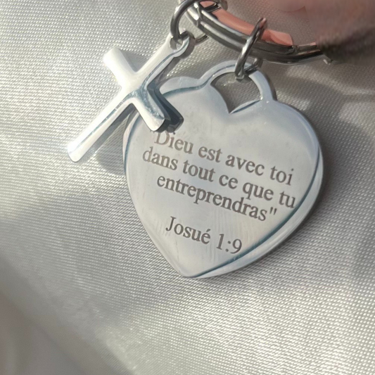 Porte-clés chrétien cœur – (Précommande & Personnalisable)