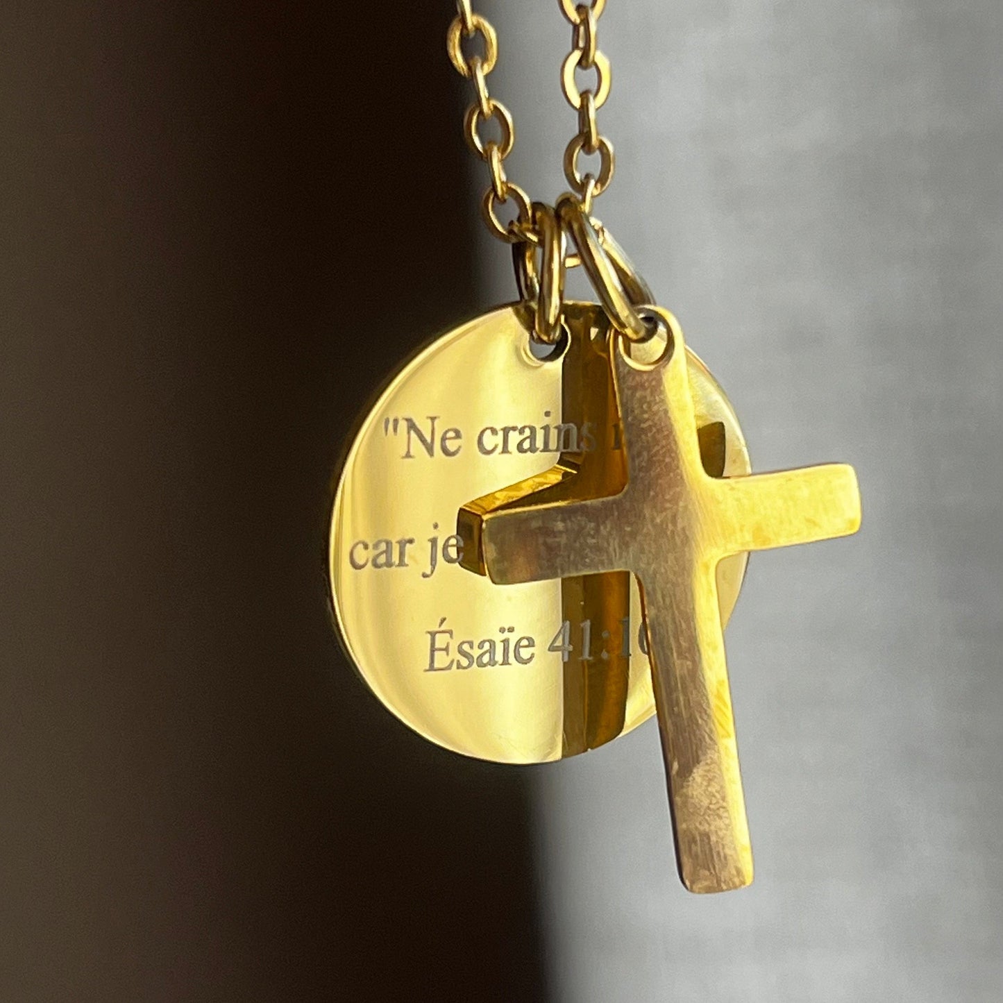 Collier Croix & Médaille (Précommande & Personnalisable)